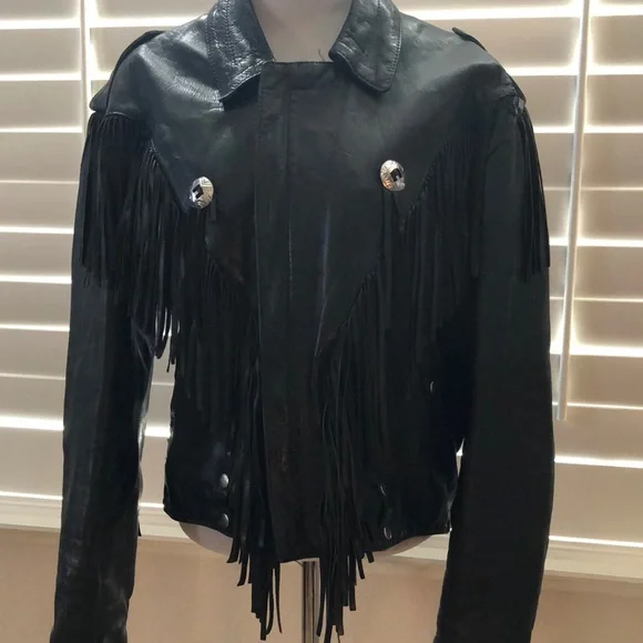 Ladies fringed leather jacket circa 1987 - Picture 1 of 13